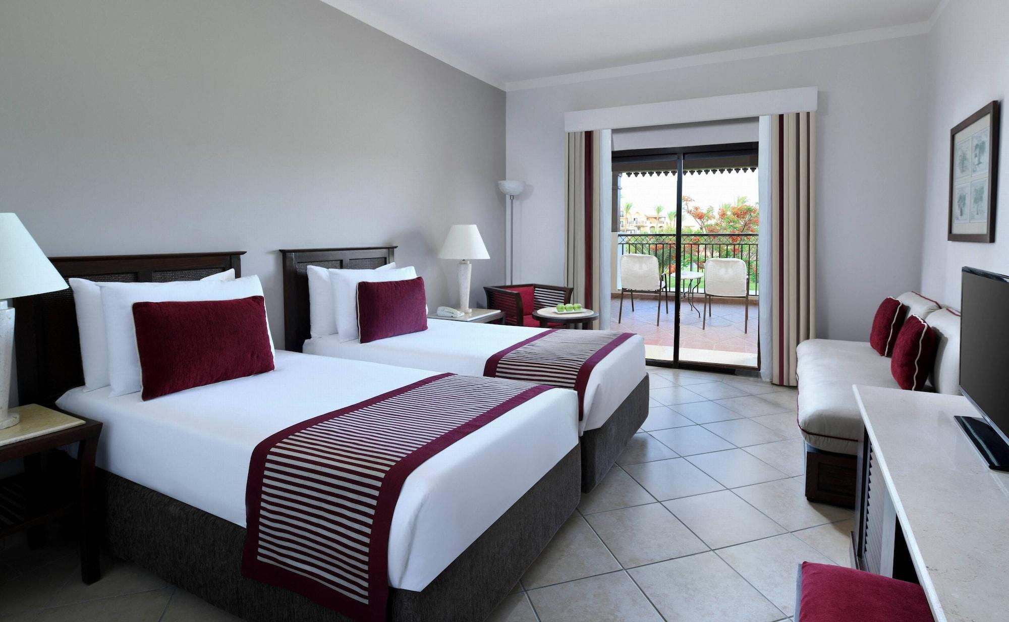 Jaz Belvedere Resort Sharm el-Sheikh Exterior foto A room at the Hilton Sharm El Sheikh