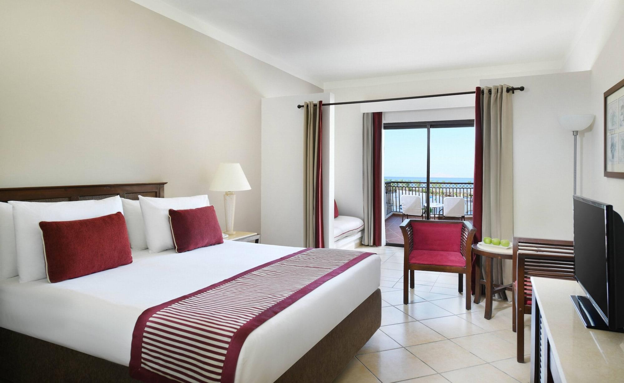 Jaz Belvedere Resort Sharm el-Sheikh Exterior foto A room at the Hilton Sharm El Sheikh