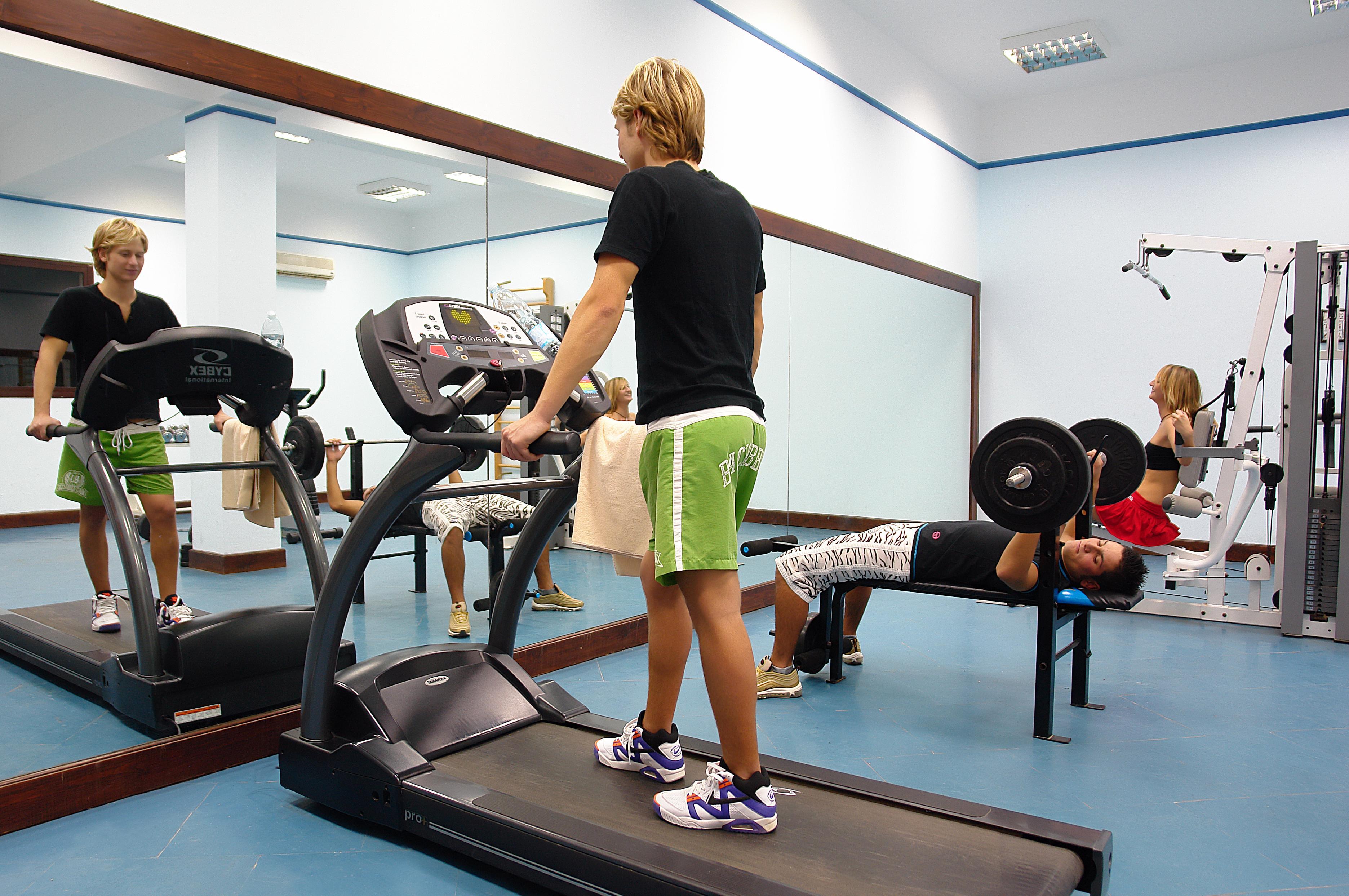 Jaz Belvedere Resort Sharm el-Sheikh Exterior foto A treadmill in a gym