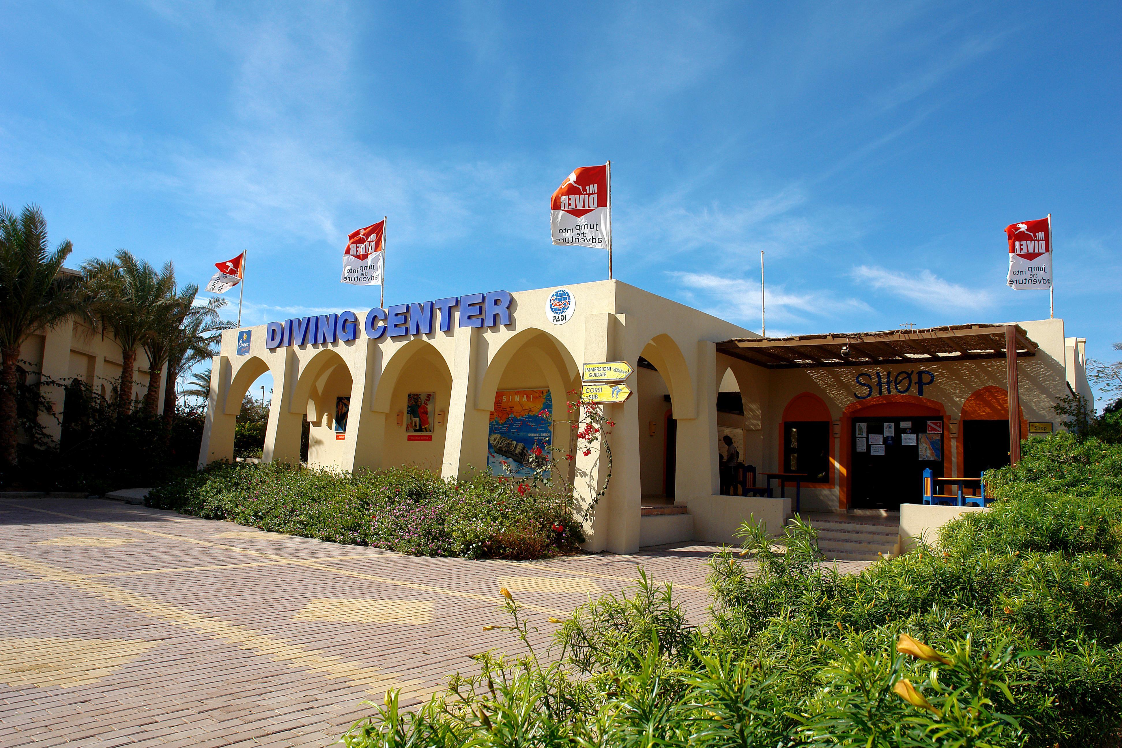 Jaz Belvedere Resort Sharm el-Sheikh Exterior foto Diving center in Hurghada
