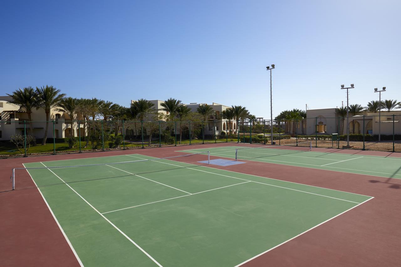 Jaz Belvedere Resort Sharm el-Sheikh Exterior foto Tennis courts at the resort
